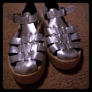 Silver Shoes 🤩🤩🤩 sooo comty